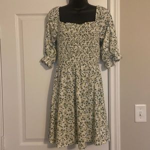 Wayf Floral Bib Dress 🌼💚